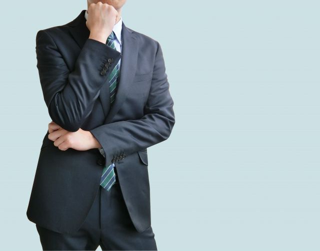 平服の読み方と意味 ひらふく と へいふく 正しいのは