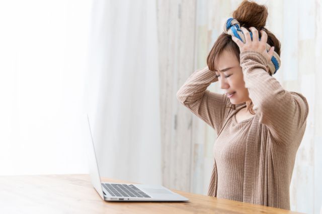 閉口する 類語 John Haydon